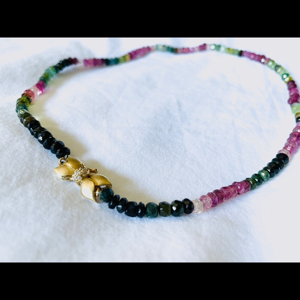 Glass Beads Necklace